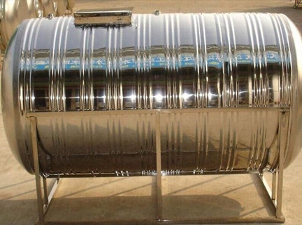 牡丹江卧式圆形水箱